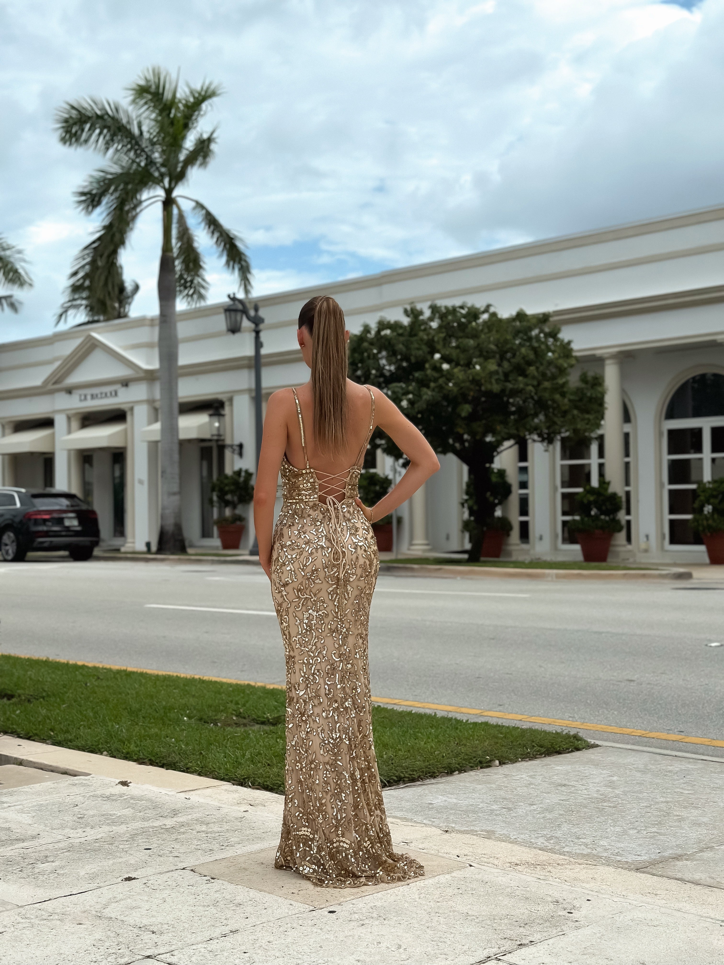 Golden Allure gown – Elegant gold satin evening dress, perfect for formal events, weddings, and proms. Featuring a flattering fit and timeless design for a sophisticated, glamorous look.